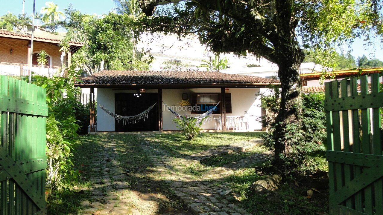 Casa para alquiler de vacaciones em Ubatuba (Enseada)