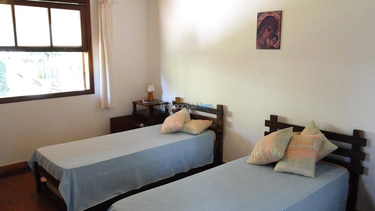 Casa para alquiler de vacaciones em Ubatuba (Enseada)