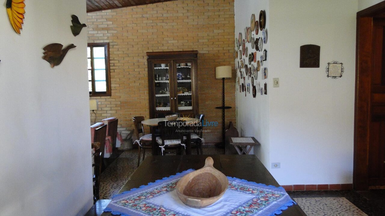 Casa para alquiler de vacaciones em Ubatuba (Enseada)