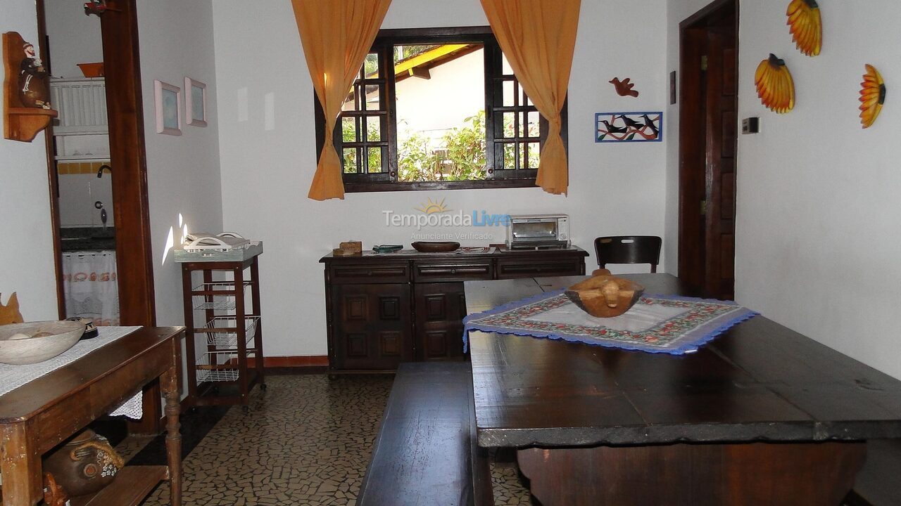 Casa para alquiler de vacaciones em Ubatuba (Enseada)