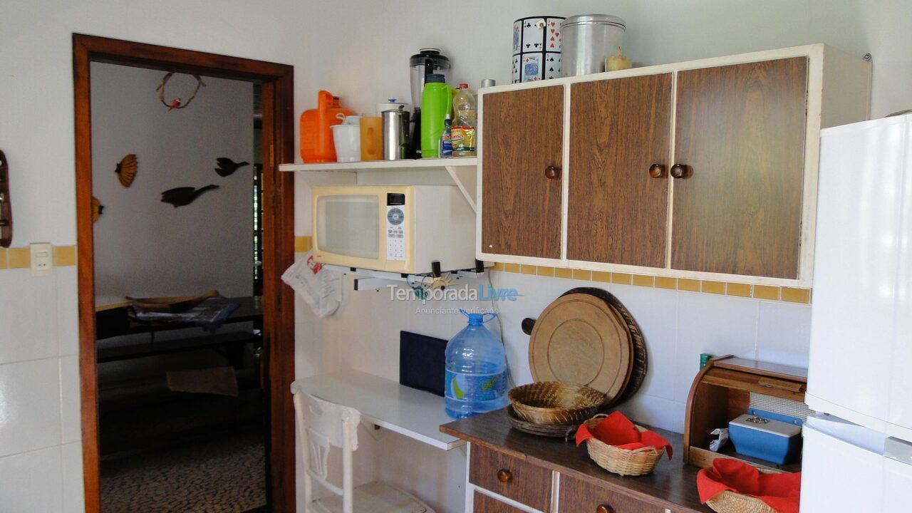 Casa para alquiler de vacaciones em Ubatuba (Enseada)