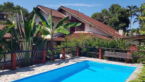Casa para alugar em São Sebastião - Juquehy