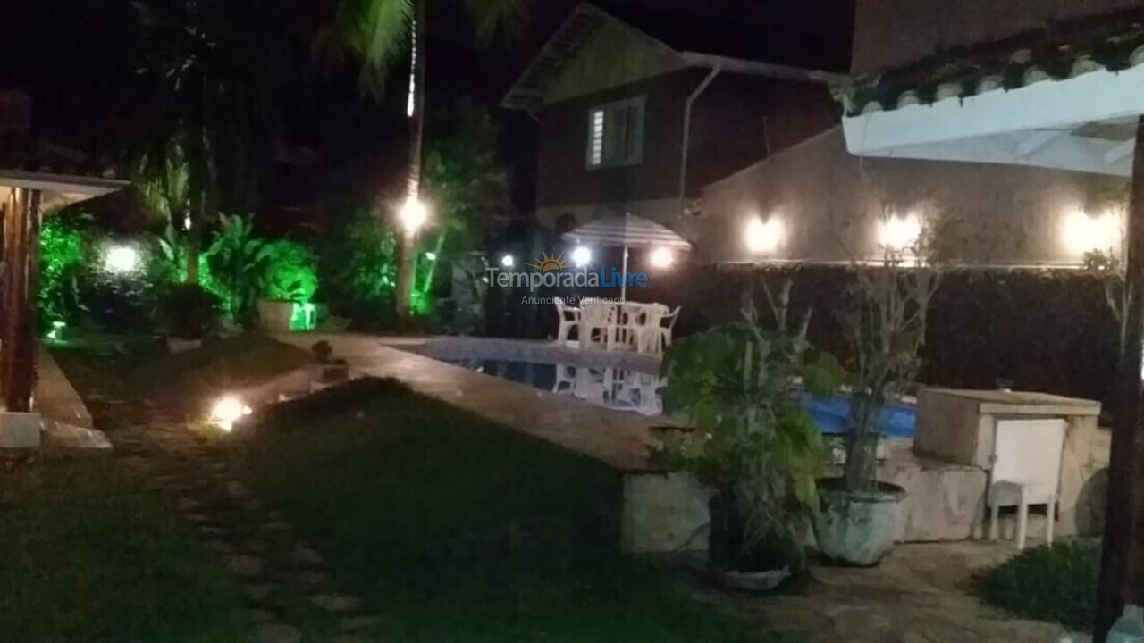 Casa para alquiler de vacaciones em Ubatuba (Praia do Lázaro)