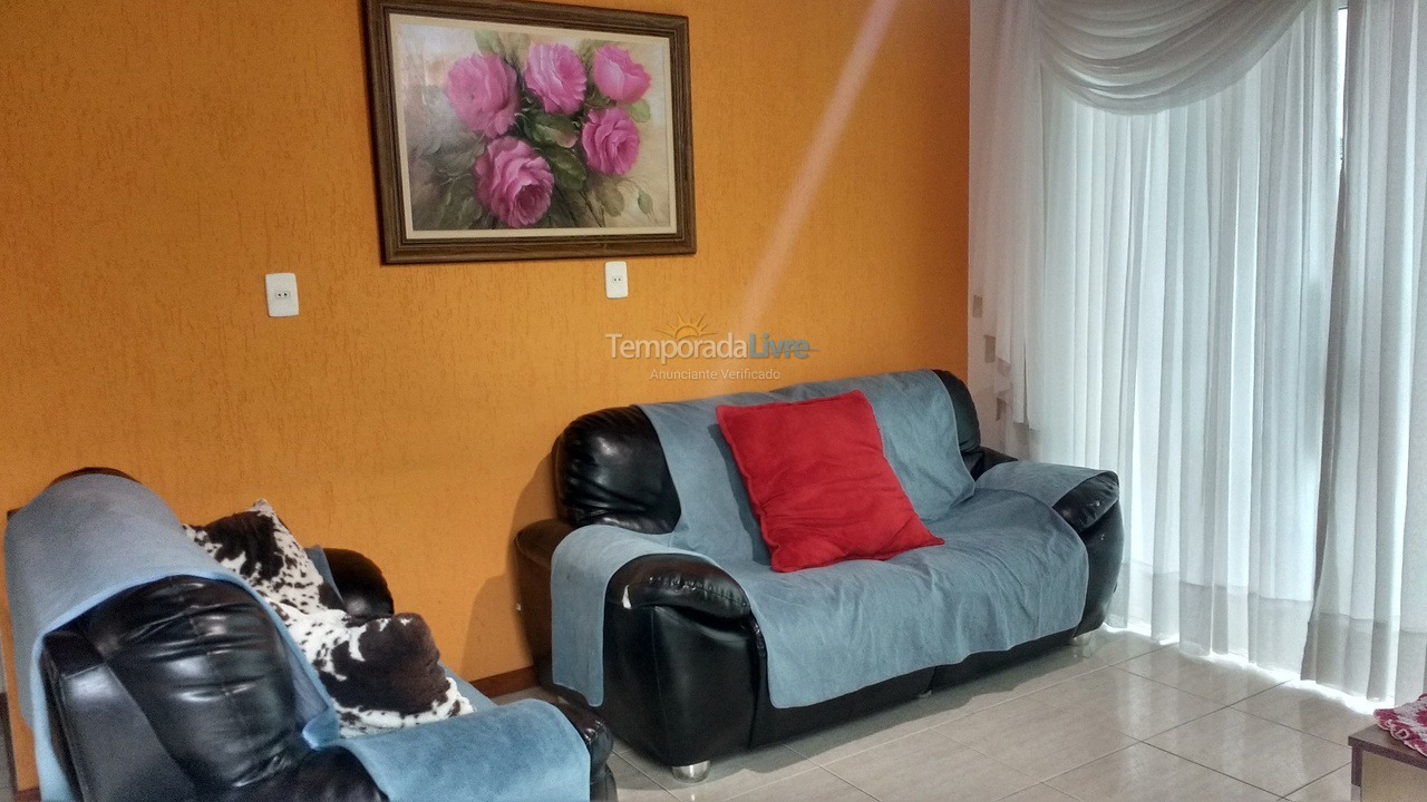 House for vacation rental in Balneário Camboriú (Praia do Estaleirinho)