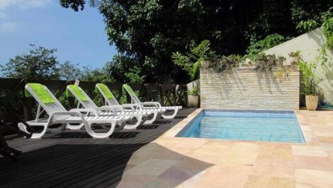 RIO GAY FRIENDLY - PAZ EM MEIO A FLORESTA E MAR