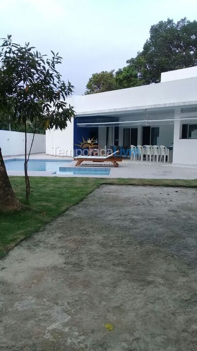 Casa para aluguel de temporada em Bertioga (Praia de Guaratuba)