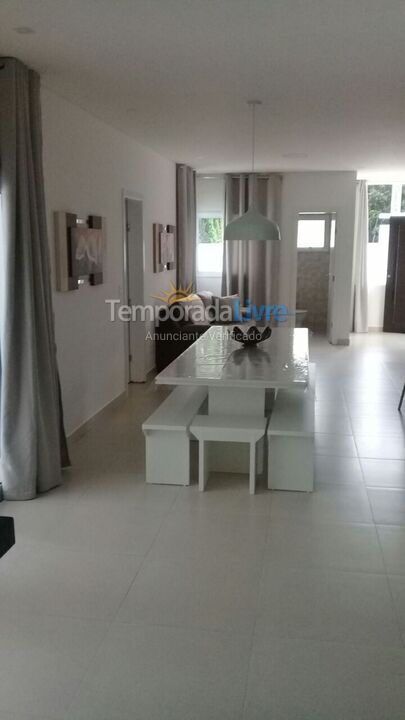 Casa para aluguel de temporada em Bertioga (Praia de Guaratuba)