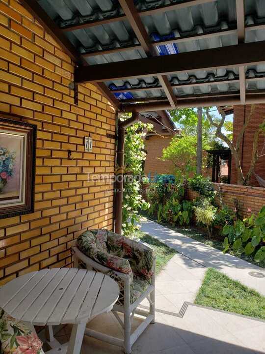 Casa para aluguel de temporada em Florianopolis (Canasvieiras)