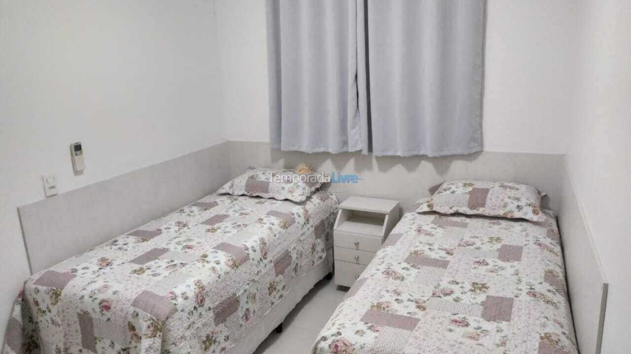 Apartment for vacation rental in Guarujá (Astúrias)