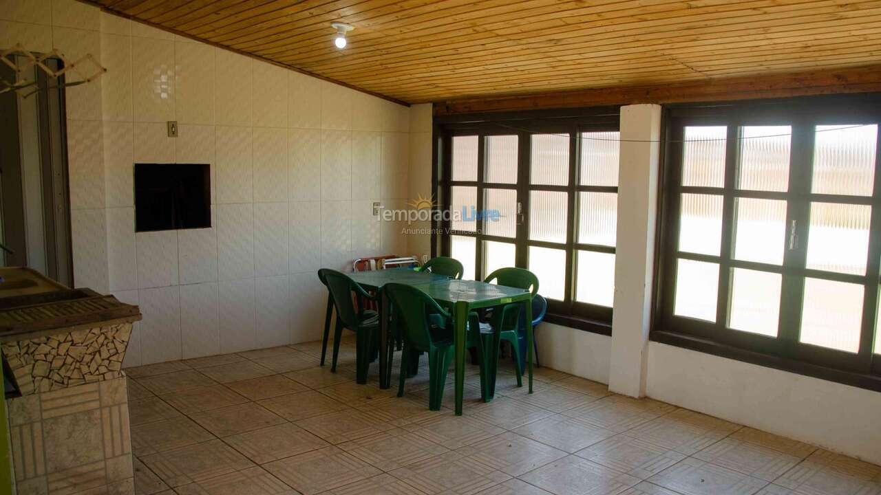 Casa para alquiler de vacaciones em Torres (Praia dos Molhes)