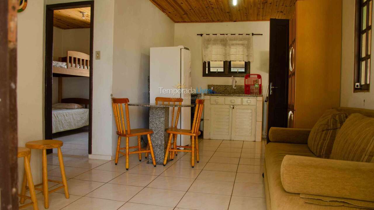 Casa para alquiler de vacaciones em Torres (Praia dos Molhes)