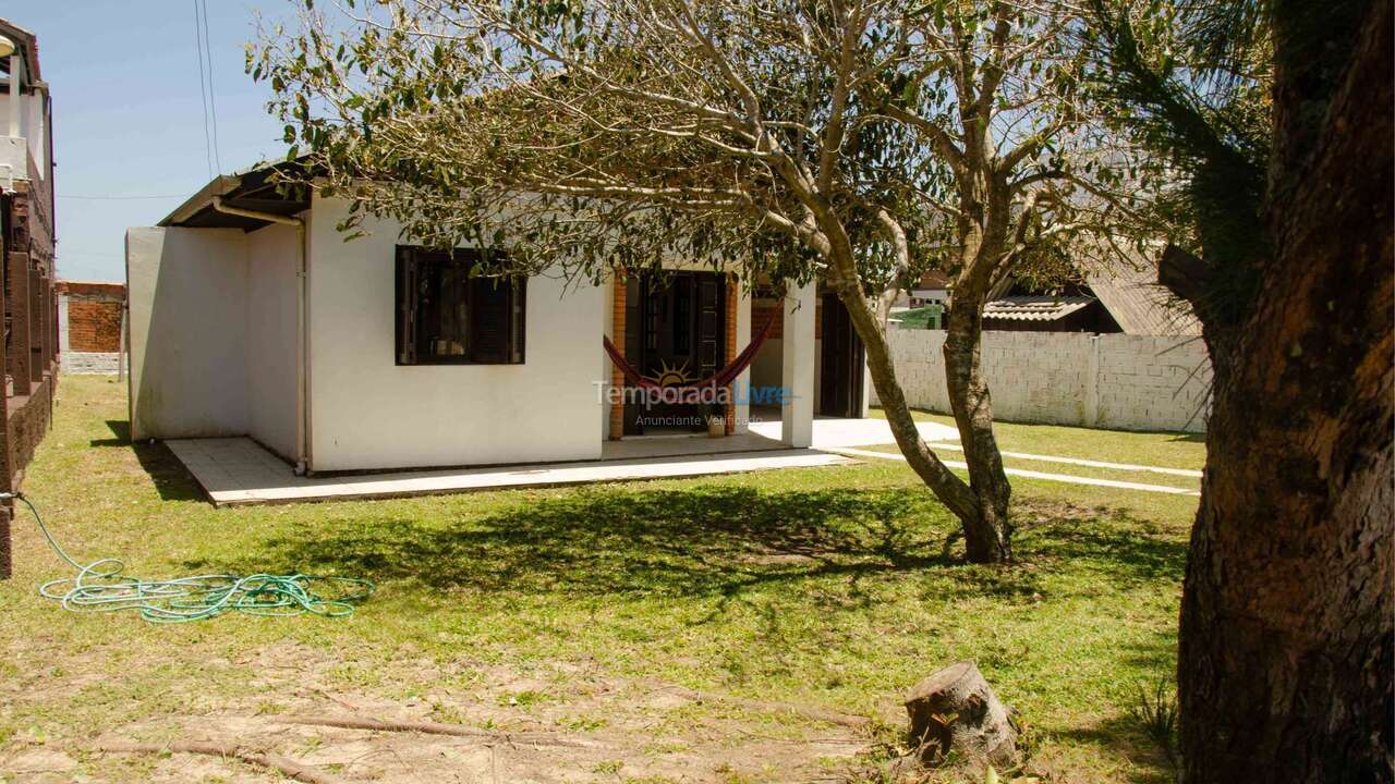 Casa para alquiler de vacaciones em Torres (Praia dos Molhes)
