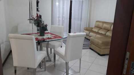 BEAUTIFUL 3 BEDROOM APARTMENT. 3 AIR. RIGHT IN THE CENTER OF MEIA PRAIA.