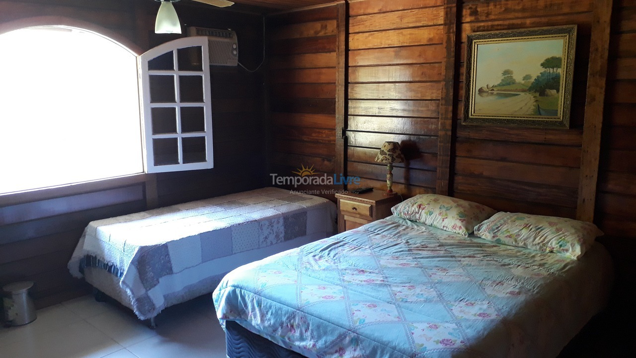 Casa para aluguel de temporada em Rio de Janeiro (Barra de Guaratiba)