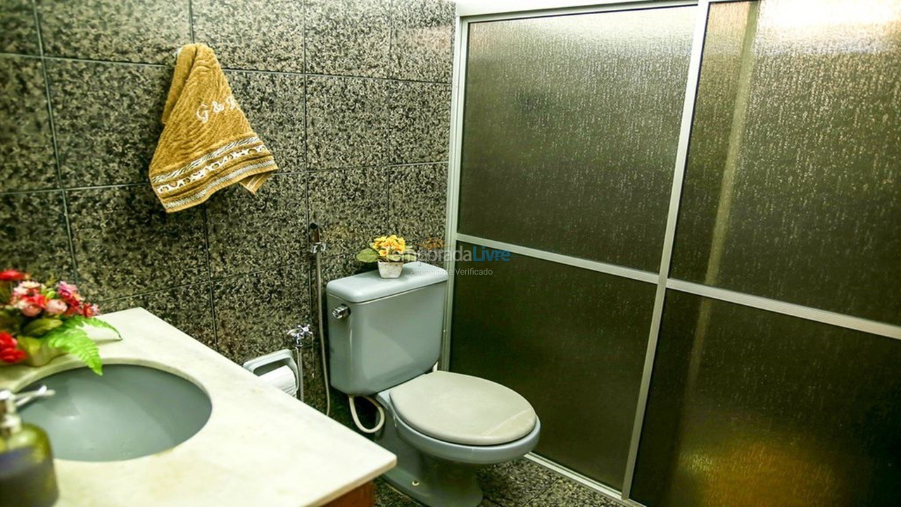 Casa para alquiler de vacaciones em Ilhéus (Condomínio Joia do Atlântico)