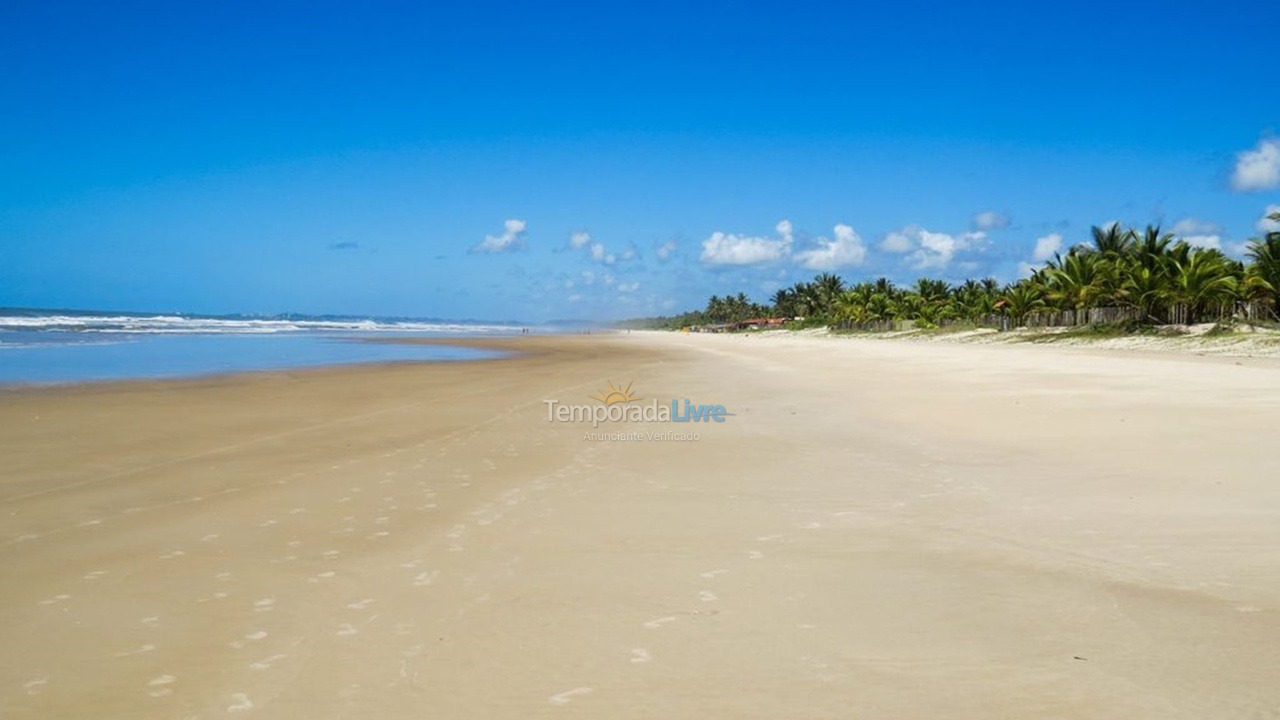 Casa para alquiler de vacaciones em Ilhéus (Condomínio Joia do Atlântico)