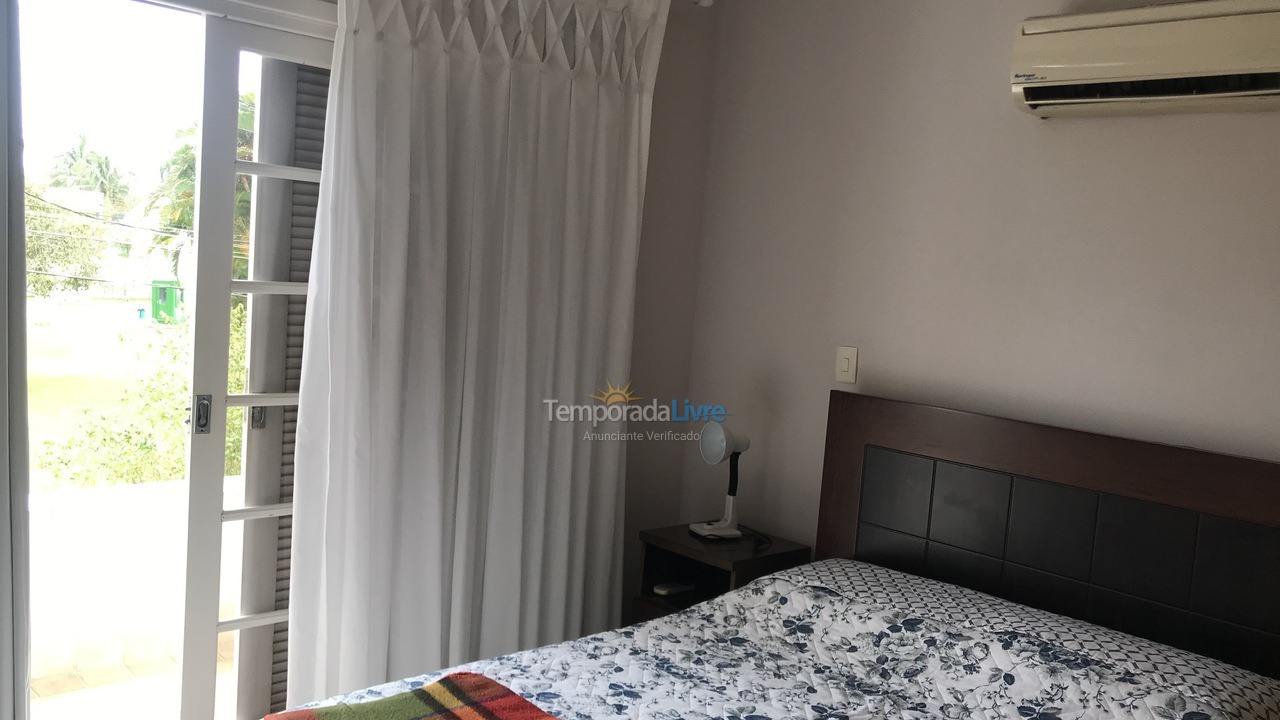 Casa para aluguel de temporada em Guarujá (Praia do Pernambuco)