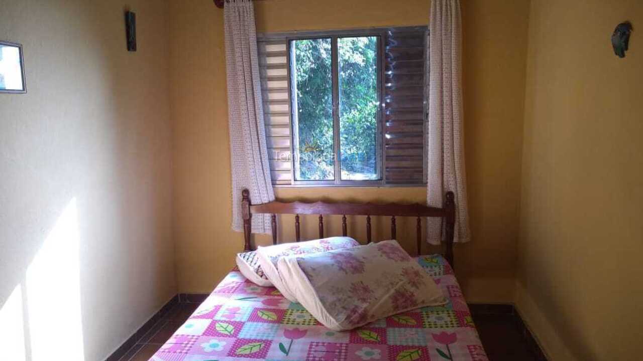 Casa para aluguel de temporada em Ubatuba (Praia da Almada)