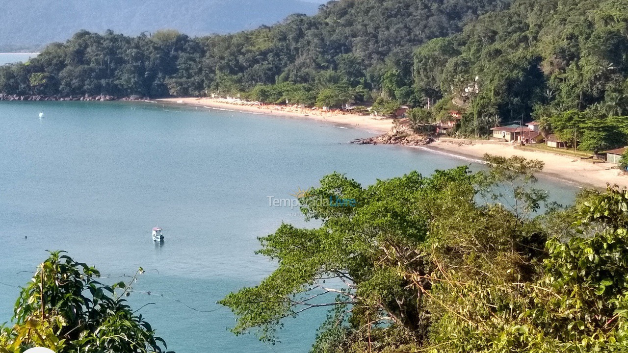 Casa para aluguel de temporada em Ubatuba (Praia da Almada)