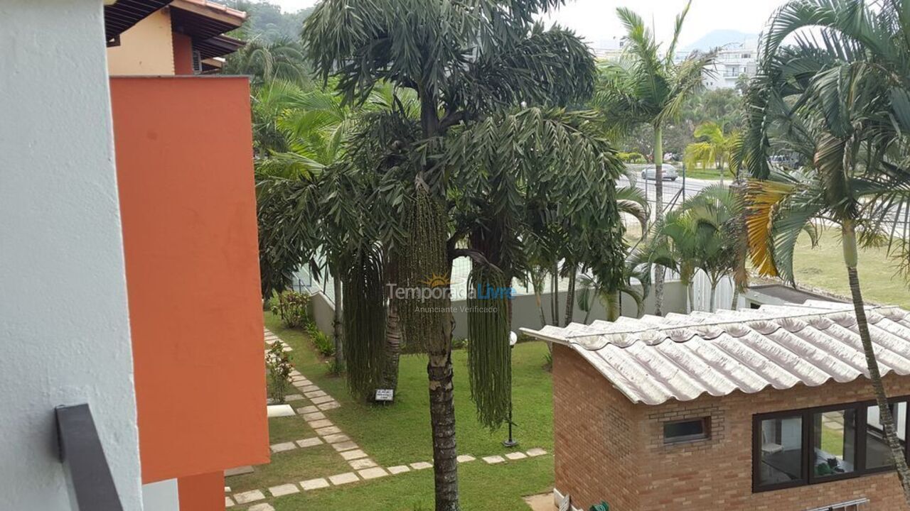 House for vacation rental in Ubatuba (Praia das Toninhas)
