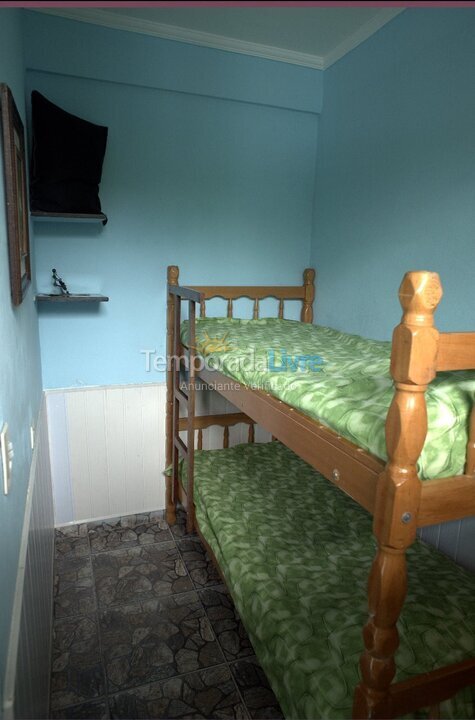 Casa para aluguel de temporada em Bertioga (Boraceia)