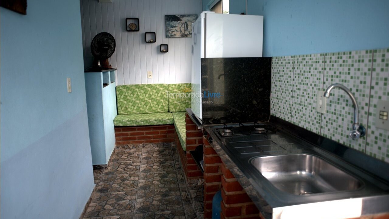 Casa para aluguel de temporada em Bertioga (Boraceia)