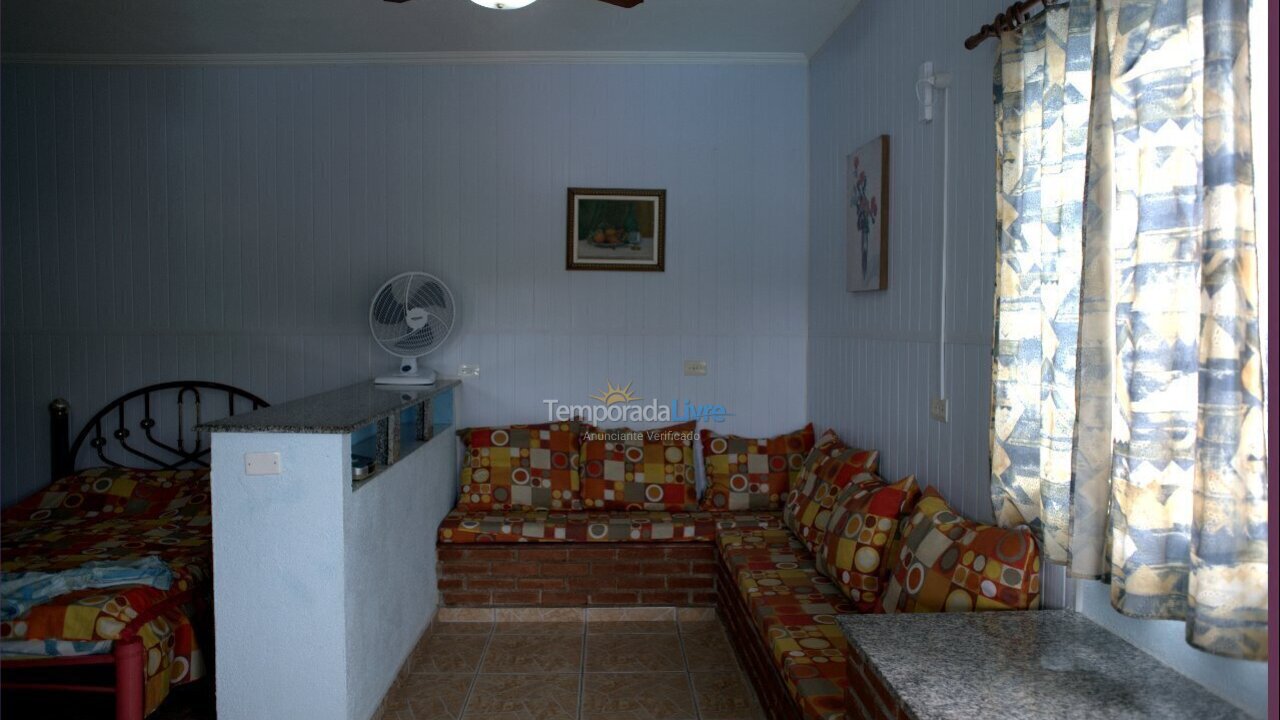 Casa para aluguel de temporada em Bertioga (Boraceia)