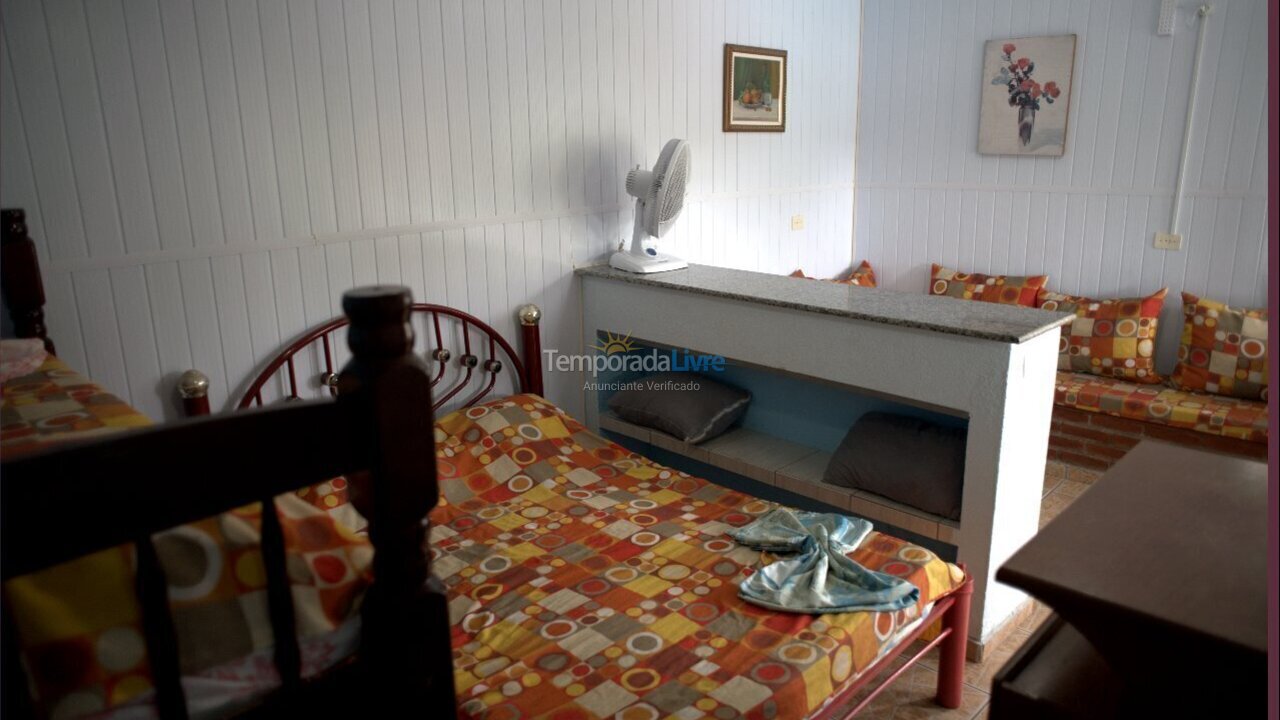 Casa para aluguel de temporada em Bertioga (Boraceia)