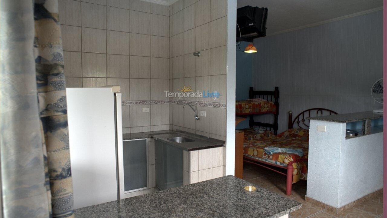 Casa para aluguel de temporada em Bertioga (Boraceia)