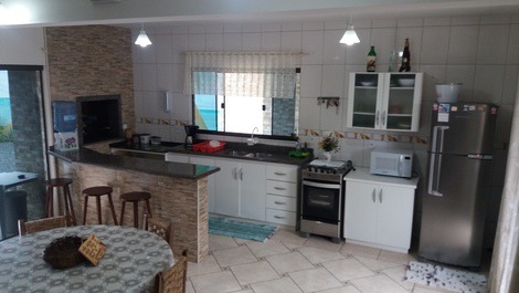 Playa de cala/ São Francisco do Sul- SC con piscina