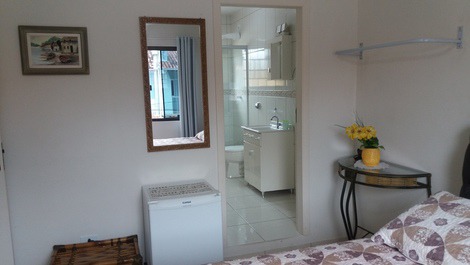 Playa de cala/ São Francisco do Sul- SC con piscina