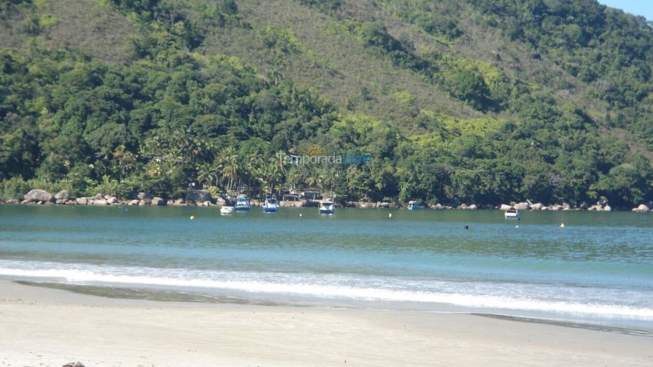 Casa para aluguel de temporada em Ubatuba (Enseada)