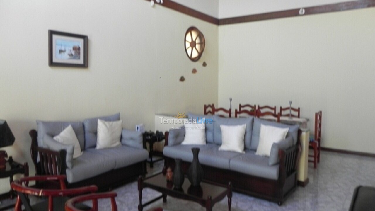 House for vacation rental in Peruíbe (Centro)