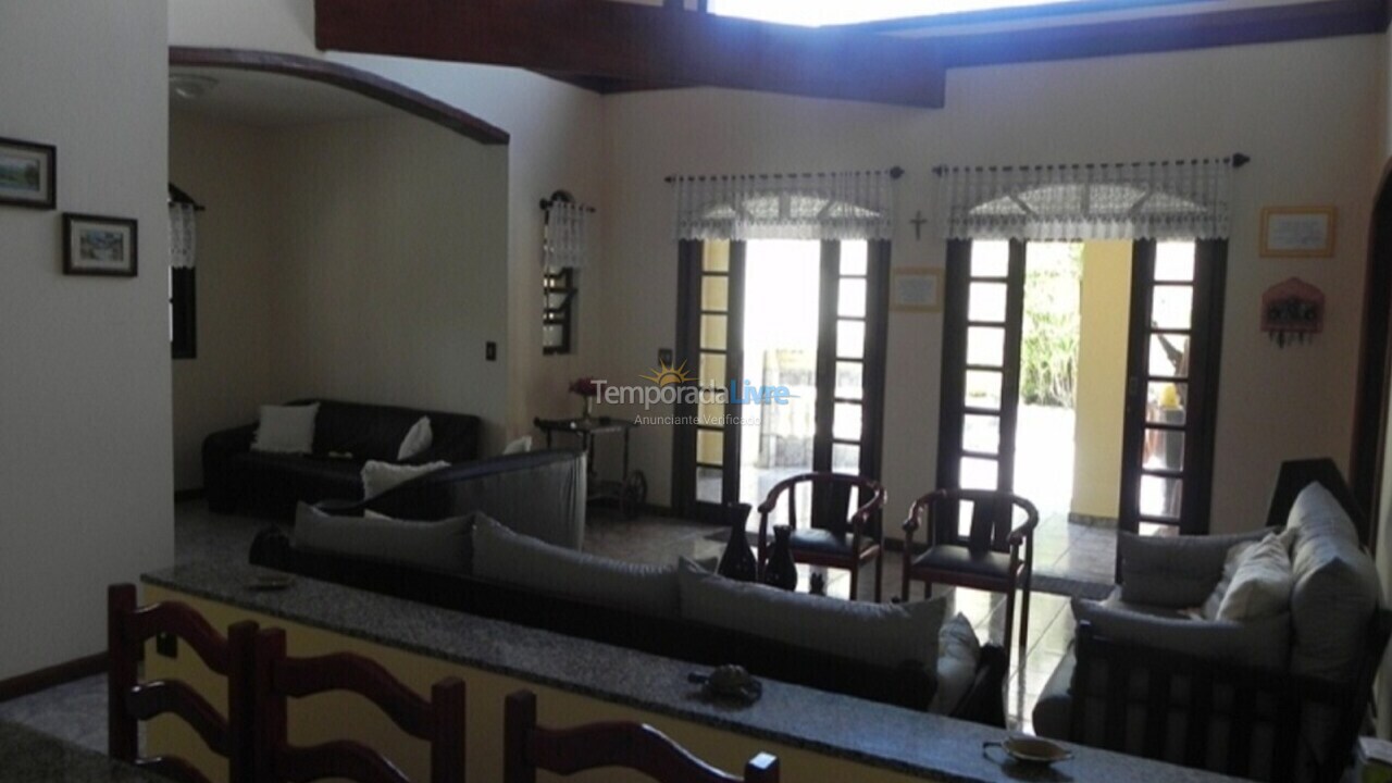 House for vacation rental in Peruíbe (Centro)