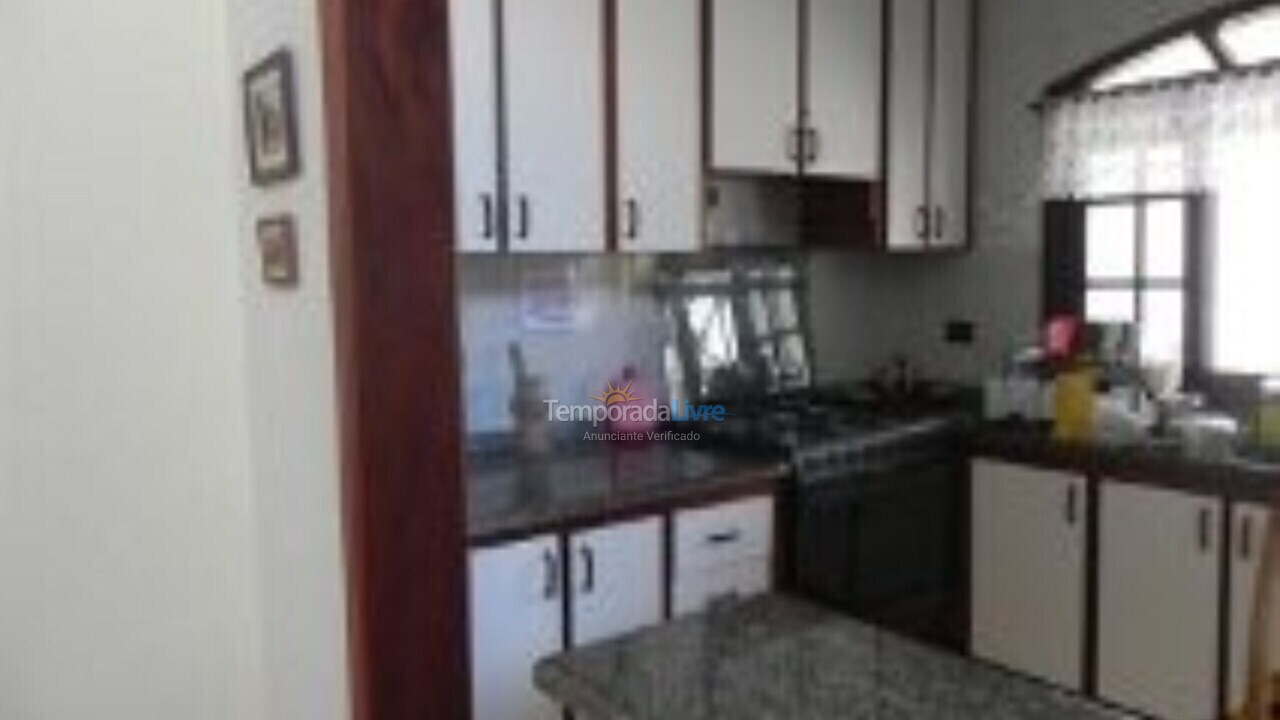 House for vacation rental in Peruíbe (Centro)