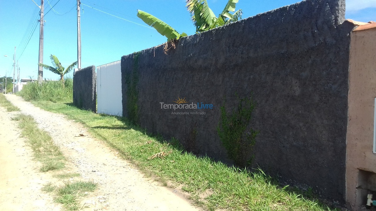 Casa para aluguel de temporada em Florianópolis (Praia do Moçambique)