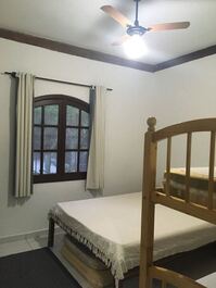 Economic chalet Maresias beach north coast