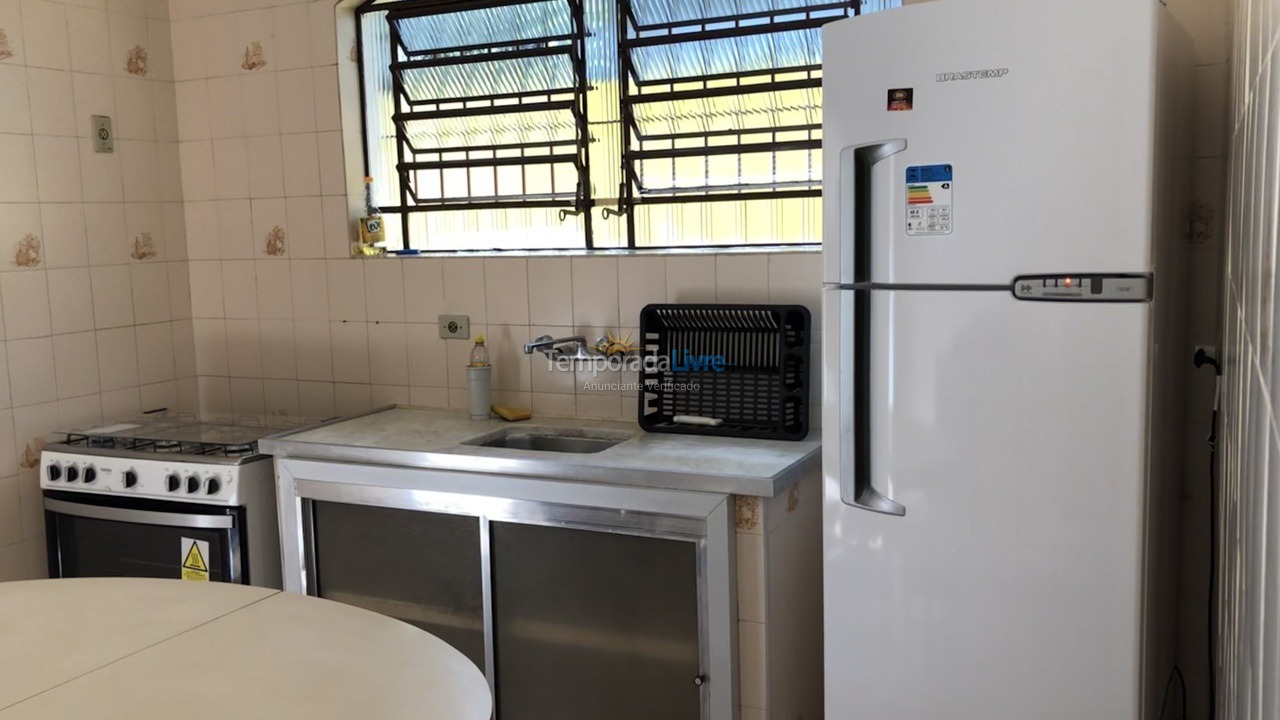 Casa para aluguel de temporada em Caraguatatuba (Martim de Sá)