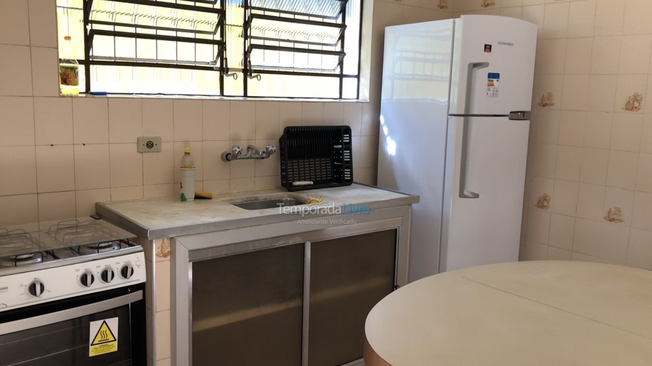 Casa para aluguel de temporada em Caraguatatuba (Martim de Sá)