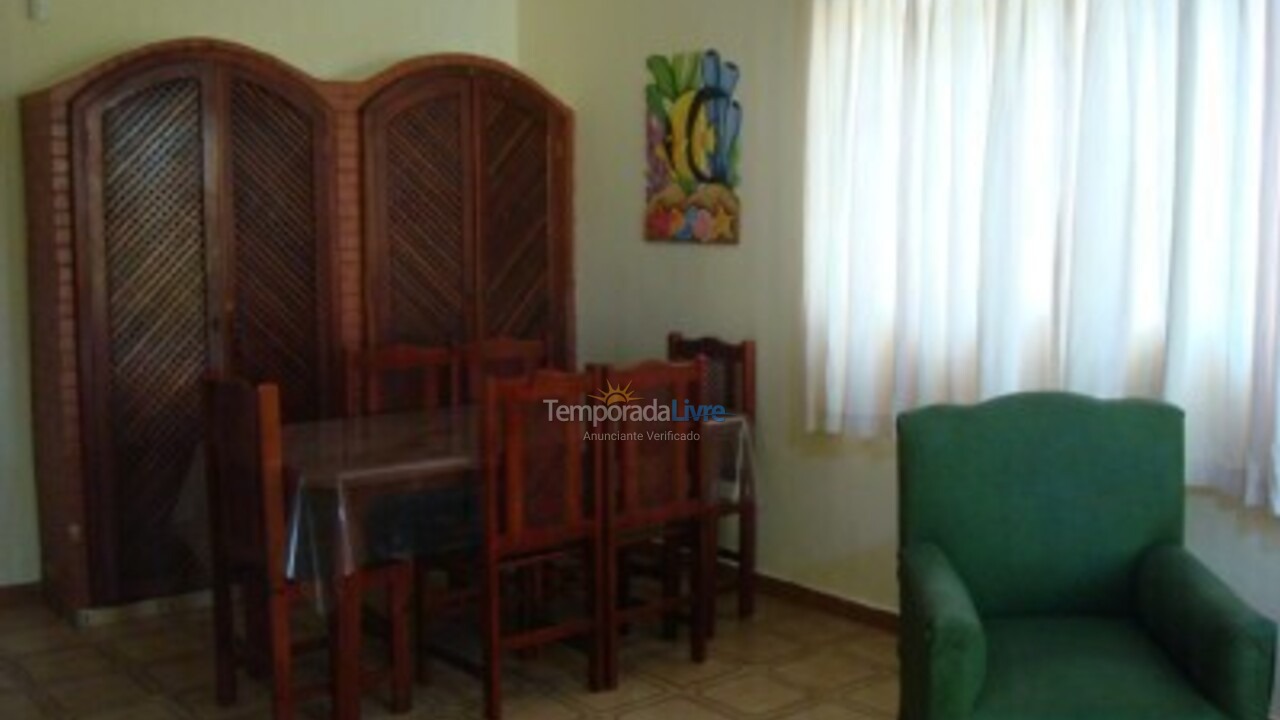 Casa para aluguel de temporada em Caraguatatuba (Martim de Sá)