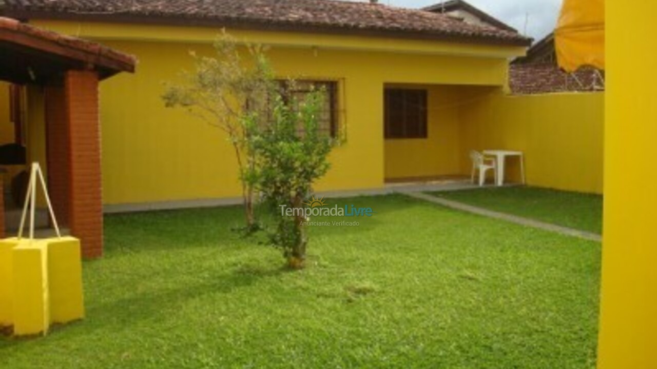 Casa para aluguel de temporada em Caraguatatuba (Martim de Sá)