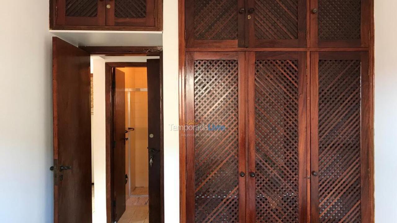 Apartamento para aluguel de temporada em Ubatuba (Praia Grande)