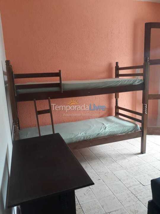 Apartamento para aluguel de temporada em Ubatuba (Praia Grande)