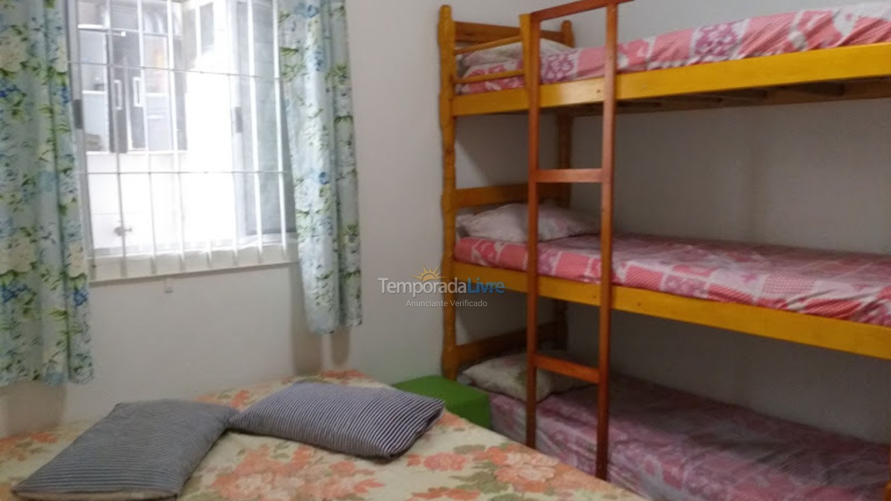 Casa para alquiler de vacaciones em Praia Grande (Ocian)