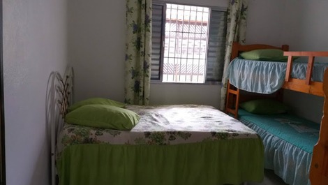 Maravillosa Casa en Praia Grande con Wi-Fi, Acogedora Barbacoa