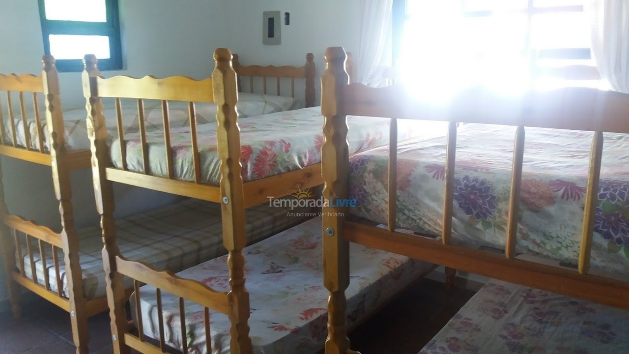 Chácara / sítio para aluguel de temporada em Itanhaém (Balneário Gaivotas)