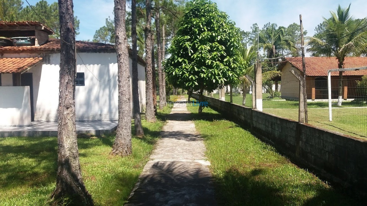 Chácara / sítio para aluguel de temporada em Itanhaém (Balneário Gaivotas)