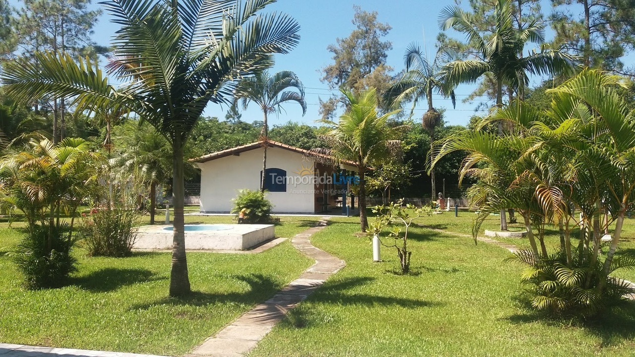 Chácara / sítio para aluguel de temporada em Itanhaém (Balneário Gaivotas)