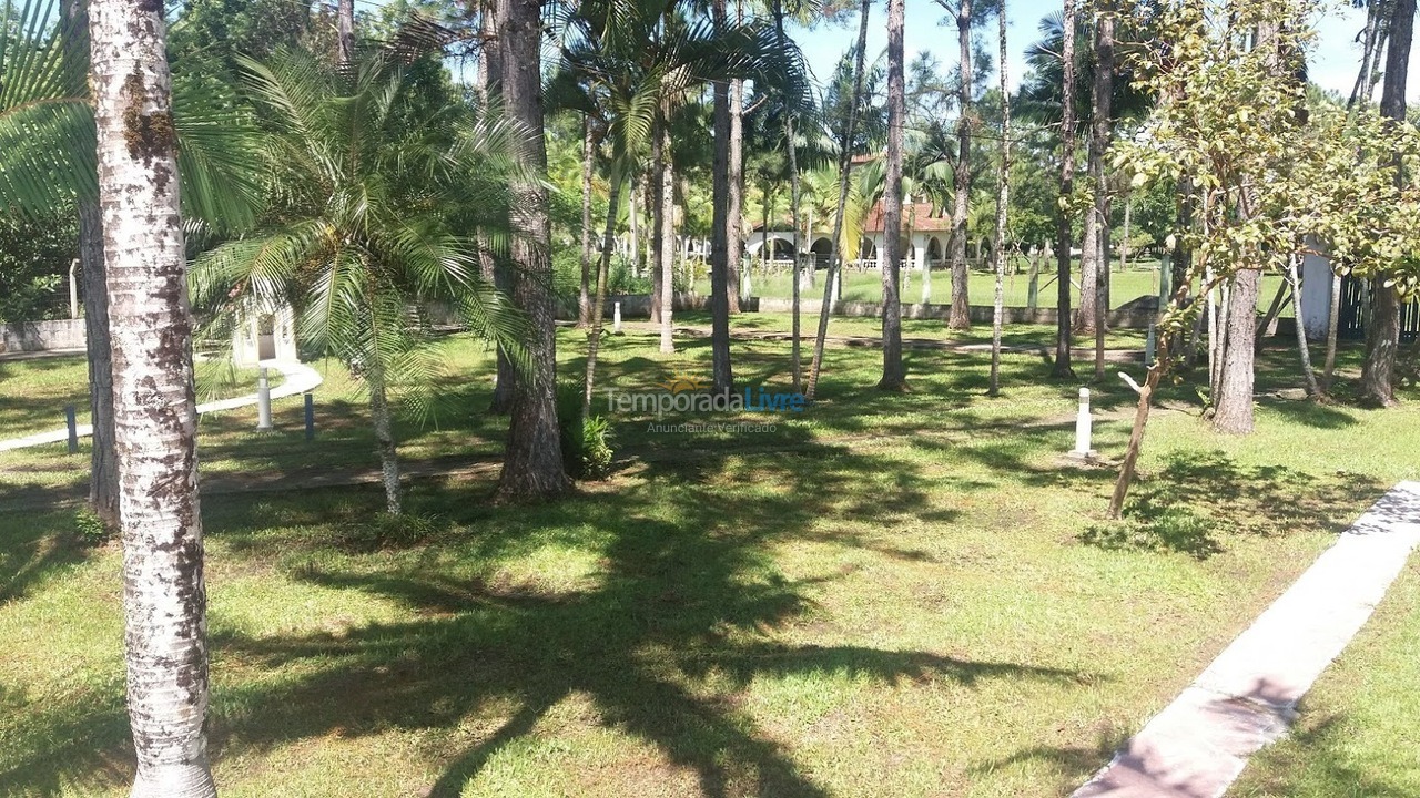 Chácara / sítio para aluguel de temporada em Itanhaém (Balneário Gaivotas)