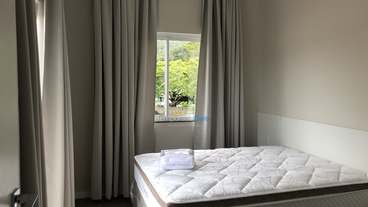 Casa para aluguel de temporada em Bombinhas (Mariscal)